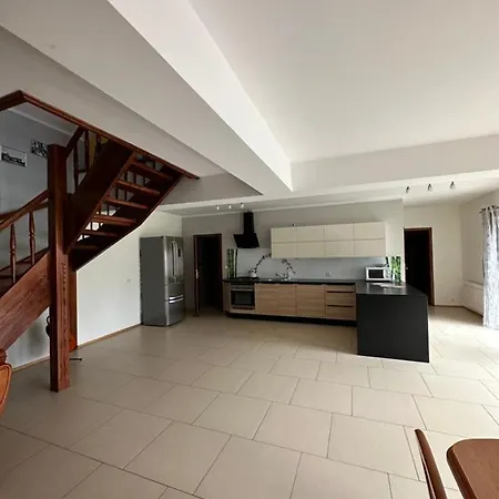 Promienna chatka Apartament